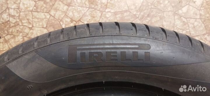 Pirelli Cinturato P7 205/60 R16 92V