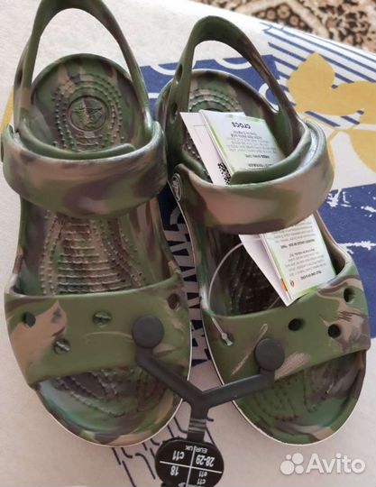 Продаю crocs