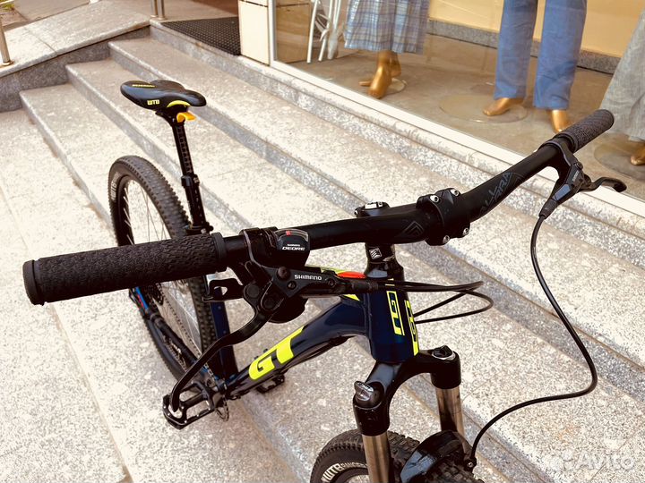 Велосипед Gt avalanche elite 29