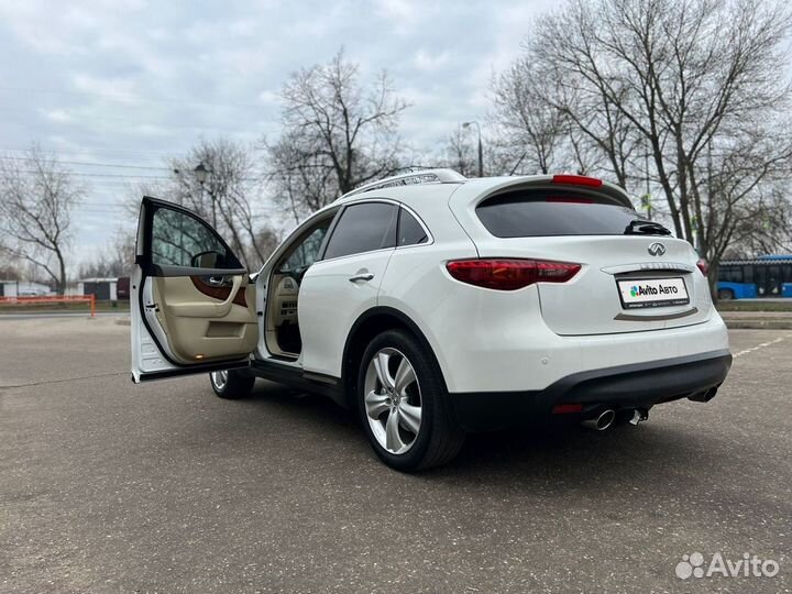 Infiniti FX37 3.7 AT, 2010, 110 000 км