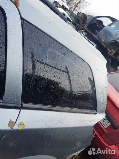Стекло боковое опель астра H