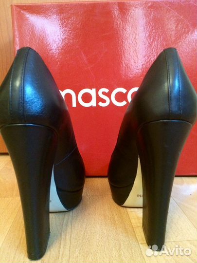 Туфли новые mascotte