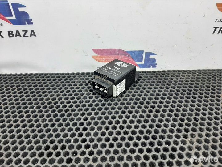 15353787 Реле выключения аккумулятора камаз 5490