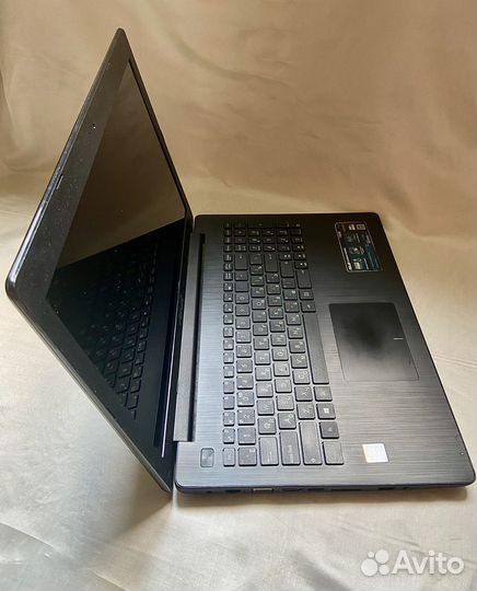 Ноутбук Asus F553M