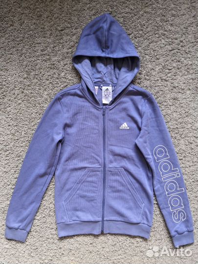 Спортивный костюм adidas для девочки 146-152