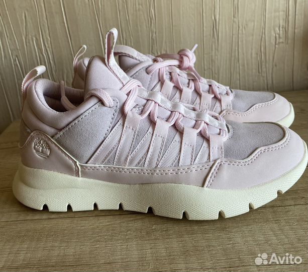 Кроссовки Timberland на девочку, размер 34-35