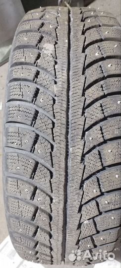 Goodyear UltraGrip 205/55 R16