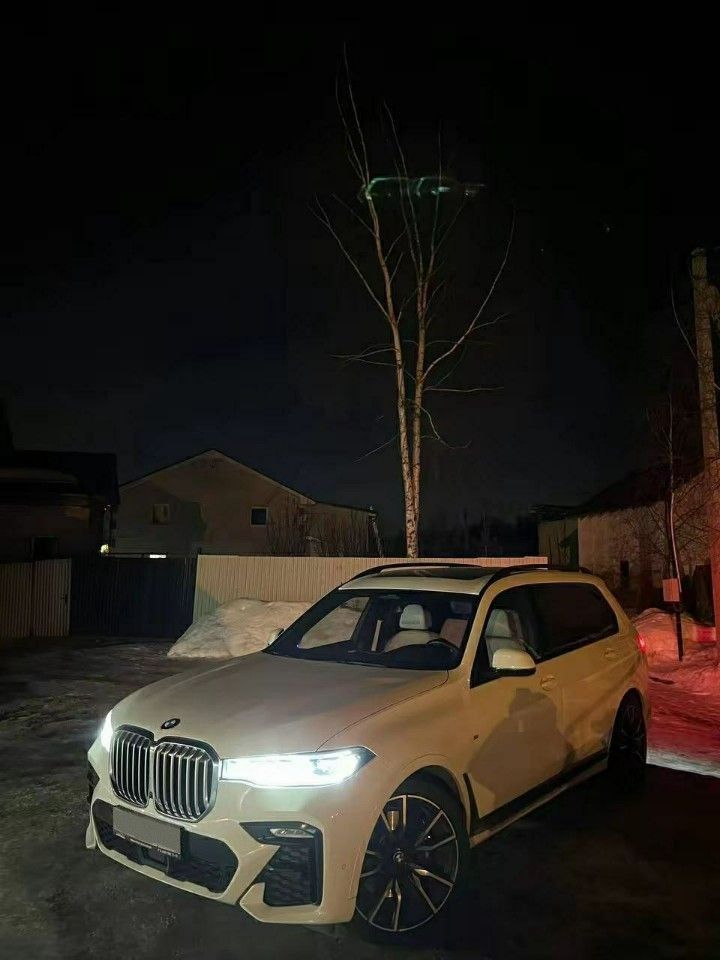 BMW X7: фото из отзыва