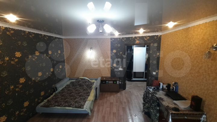2-к. квартира, 50 м², 1/5 эт.