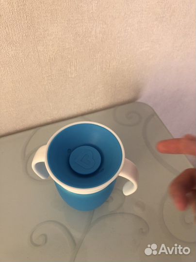 Поильник непроливайка munchkin