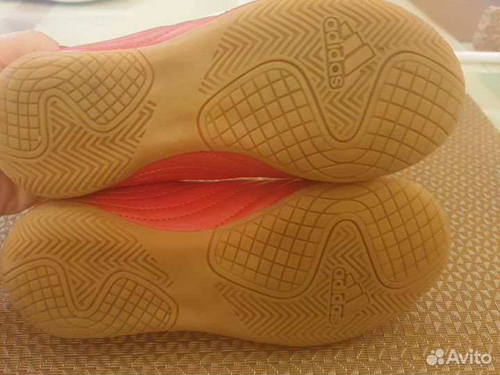 Бутсы- Футзалки 31 размер, Adidas оригинал