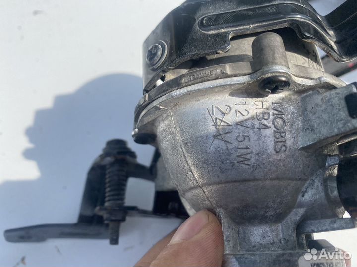 Противотуманка левая и правая Кио сиид оригинальна