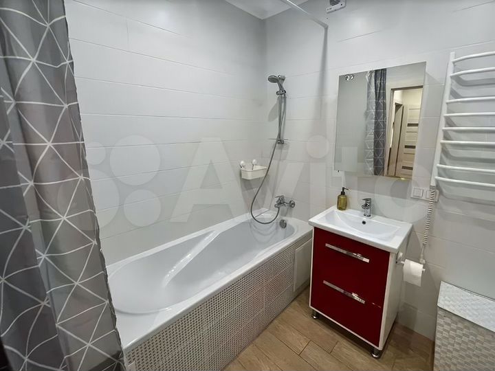 1-к. квартира, 42,8 м², 2/9 эт.