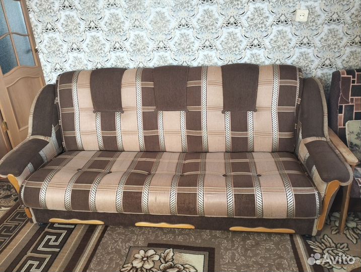 Диван прямой раскладной бу