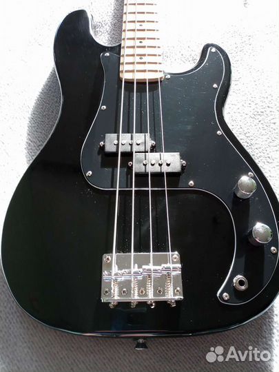 Fender precision bass Корея(копия)