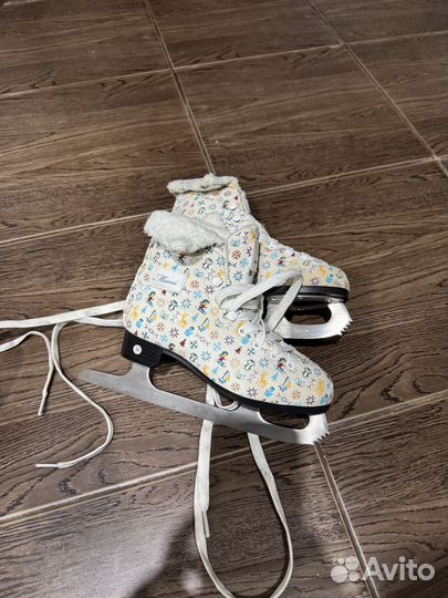 Коньки детские 33 размер