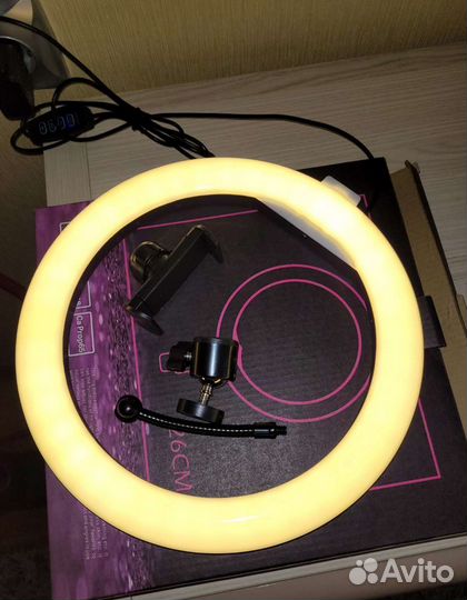 Новая кольцевая лампа 26 см (сэлфи лампа)
