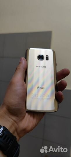 Samsung Galaxy S7, 4/32 ГБ