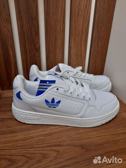 Новые кроссовки женские 38