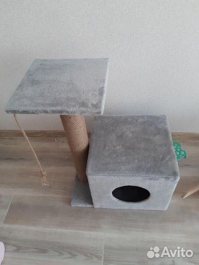 Домик для кошки с когтеточкой