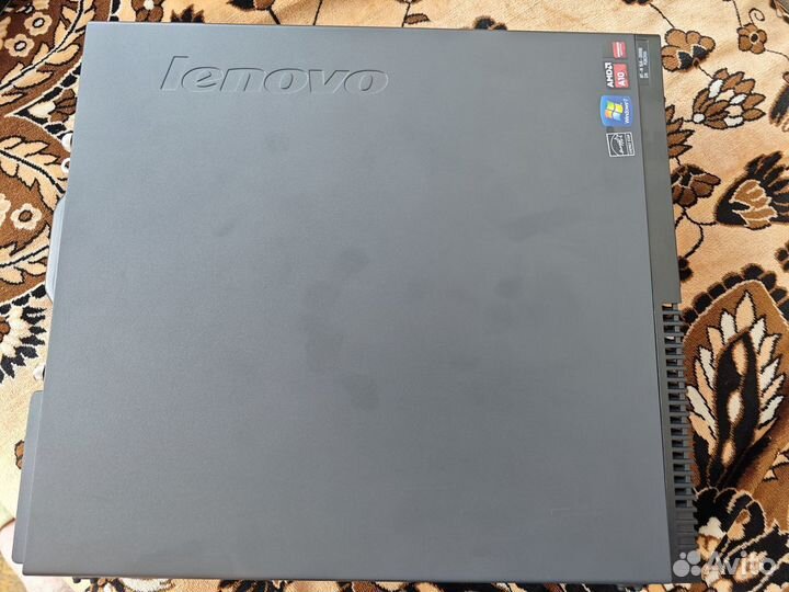 Lenovo thinkcentre m79