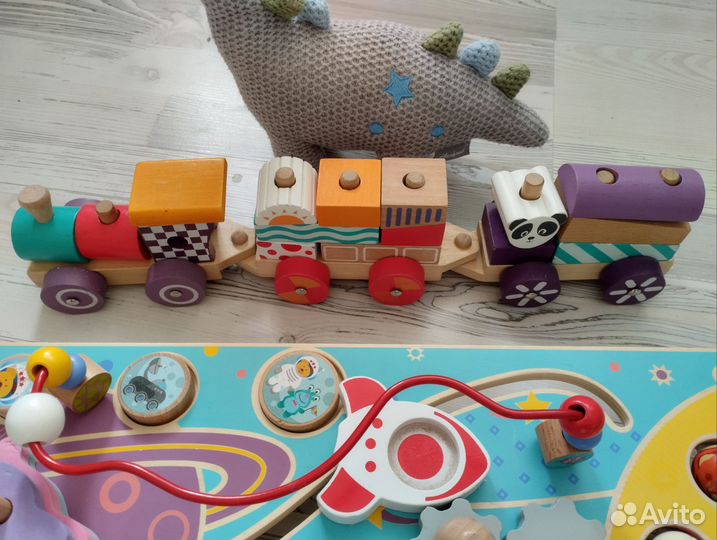 Деревянные игрушки-развивашки для мальчика