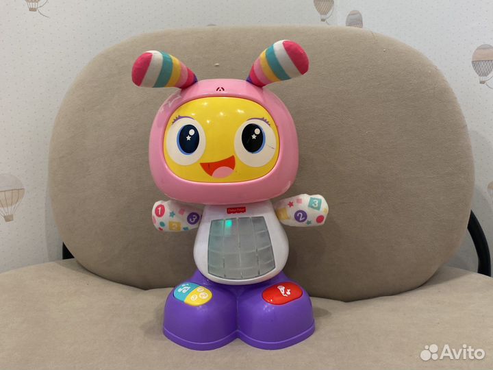 Интерактивный заяц Бибель от fisher price