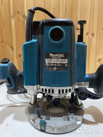Фрезер makita rp2301fc