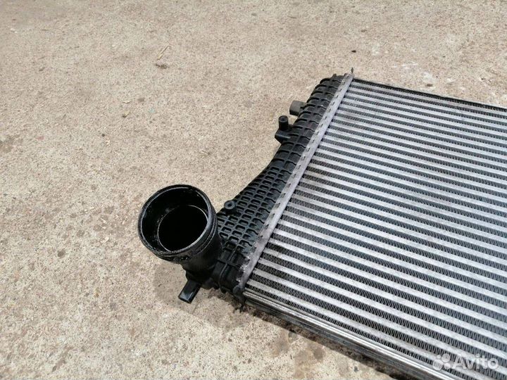 Интеркулер Volkswagen Tiguan 2008 3C0145805P