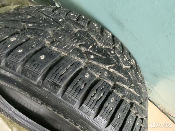 Nokian Tyres Hakkapeliitta 7 215/55 R16 97T