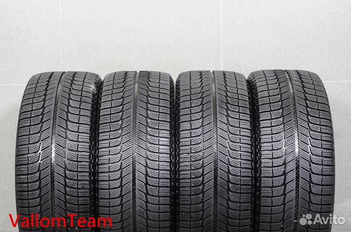 Michelin X-Ice XI3 245/45 R18 100H