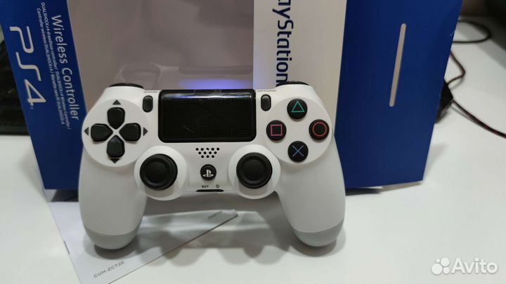 Геймпад PS4, новый