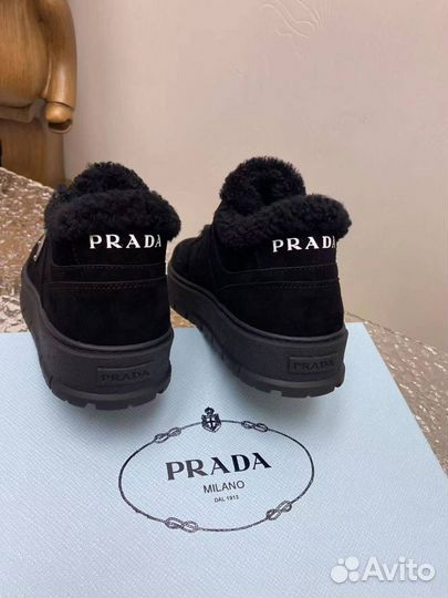 Ботинки женские зимние Prada
