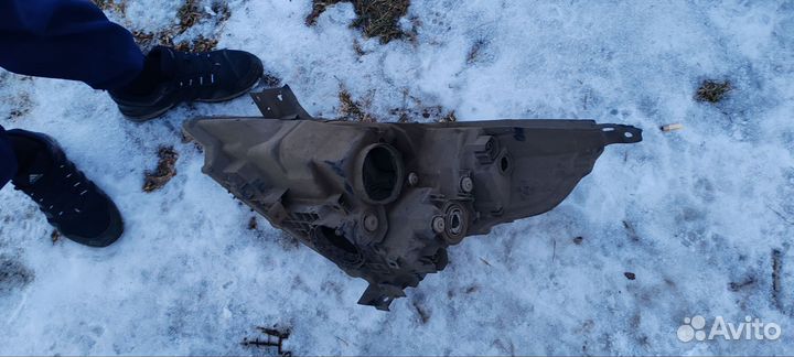 Фары на nissan teana j32