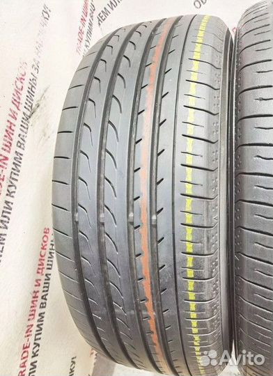 Yokohama BluEarth RV-02 215/60 R17 96H