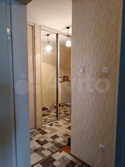 2-к. квартира, 56 м², 3/9 эт.