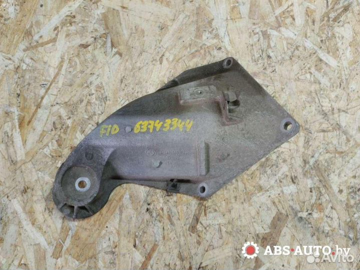 Кронштейн двигателя BMW X5 E53 рест. 2005 6761565