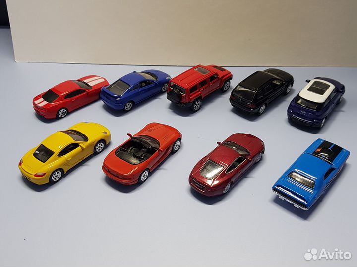 Машинки модельки Welly, Hot Weels