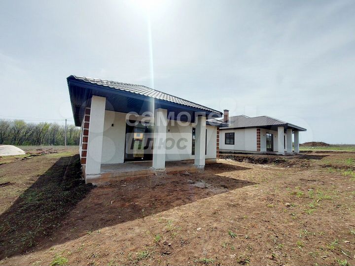 Коттедж 135 м² на участке 6 сот.