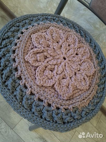 Коврик ручной работы