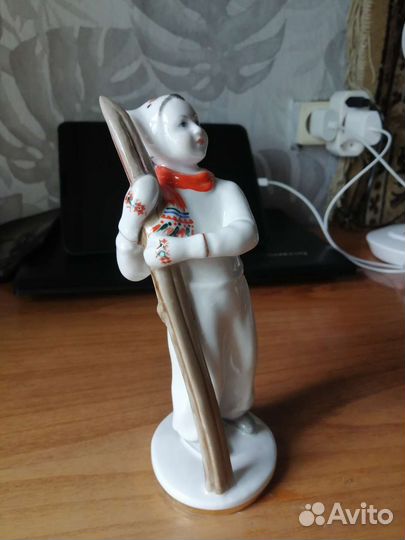 Фарфоровые статуэтки СССР