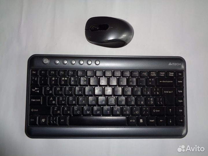 Набор: беспроводные клавиатура и мышь A4Tech
