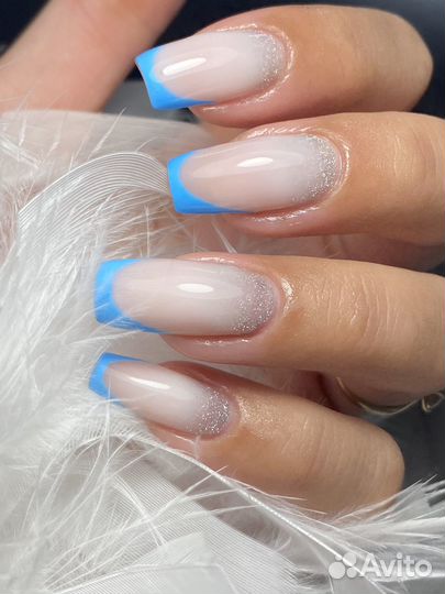 Наращивание ногтей