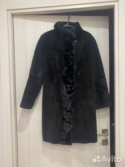 Шуба женская из меха стриженная нутрия