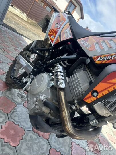 Мотоцикл Avantis Dakar 250