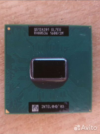 Intel Pentium M 725. SL7EG