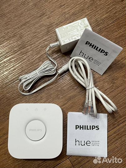Хаб Philips Hue 2