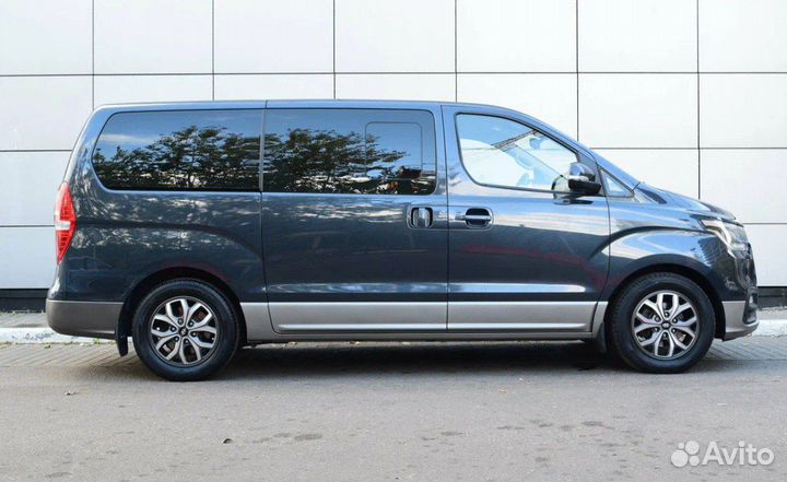 Hyundai H-1 2.5 AT, 2019, 74 003 км