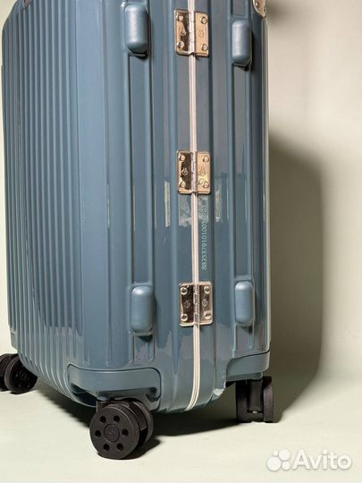 Чемодан Rimowa