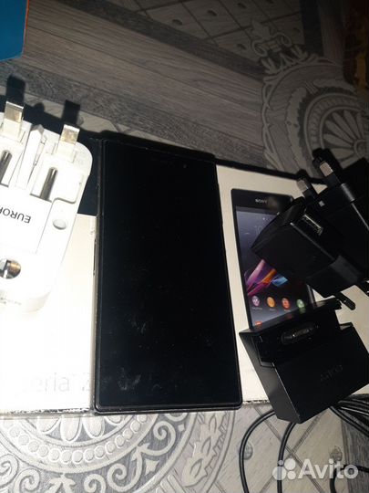 Телефоны, планшеты на запчасти